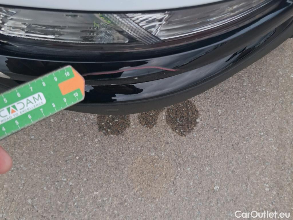  KIA  Sportage KIA  / 2018 / 5P / todoterreno 1.6 MHEV Business 85kW (115CV) 4x2 #36