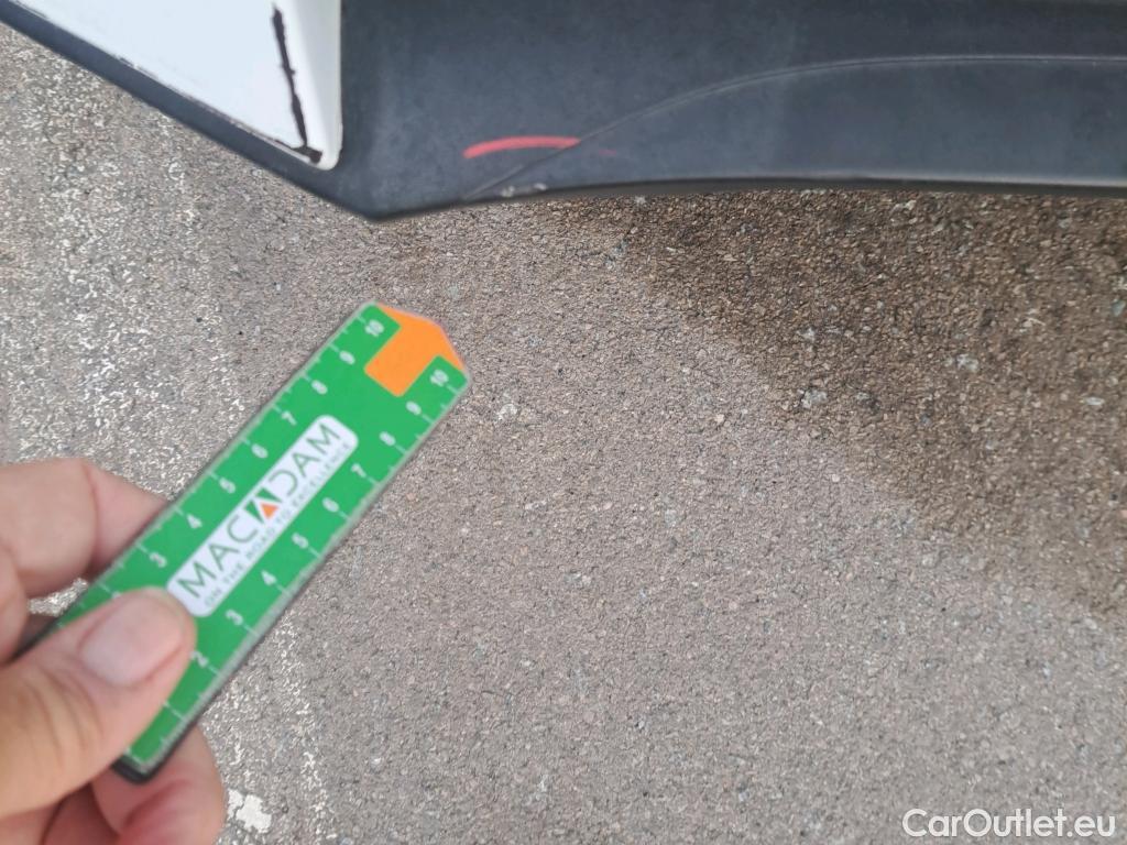  KIA  Sportage KIA  / 2018 / 5P / todoterreno 1.6 MHEV Business 85kW (115CV) 4x2 #11