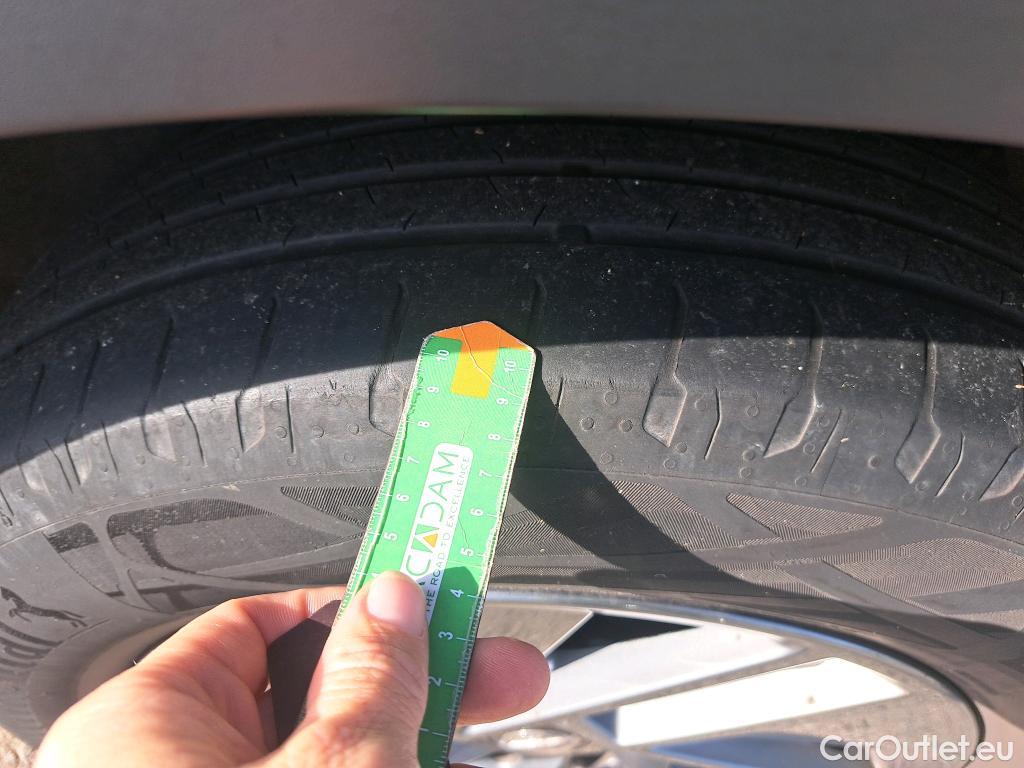  Nissan  Qashqai NISSAN  / 2021 / 5P / todoterreno DIG-T 116kW (158CV) mHEV Xtronic Acenta (AC) #2