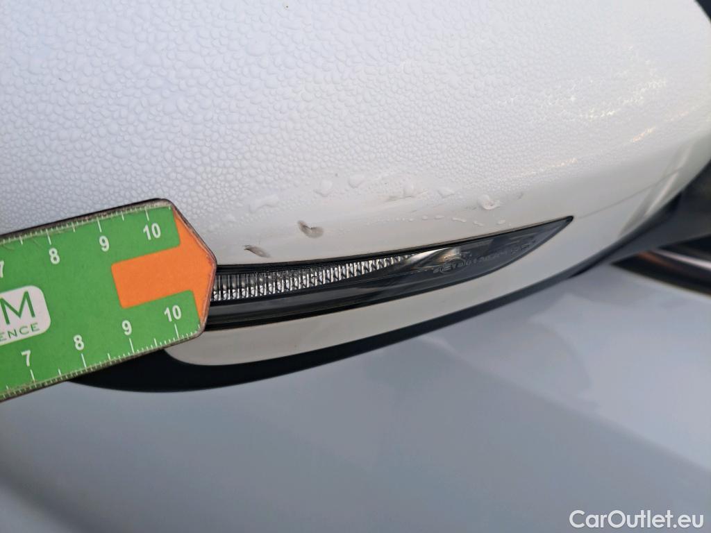  KIA  Sportage KIA  / 2018 / 5P / todoterreno 1.6 MHEV Business 85kW (115CV) 4x2 #44