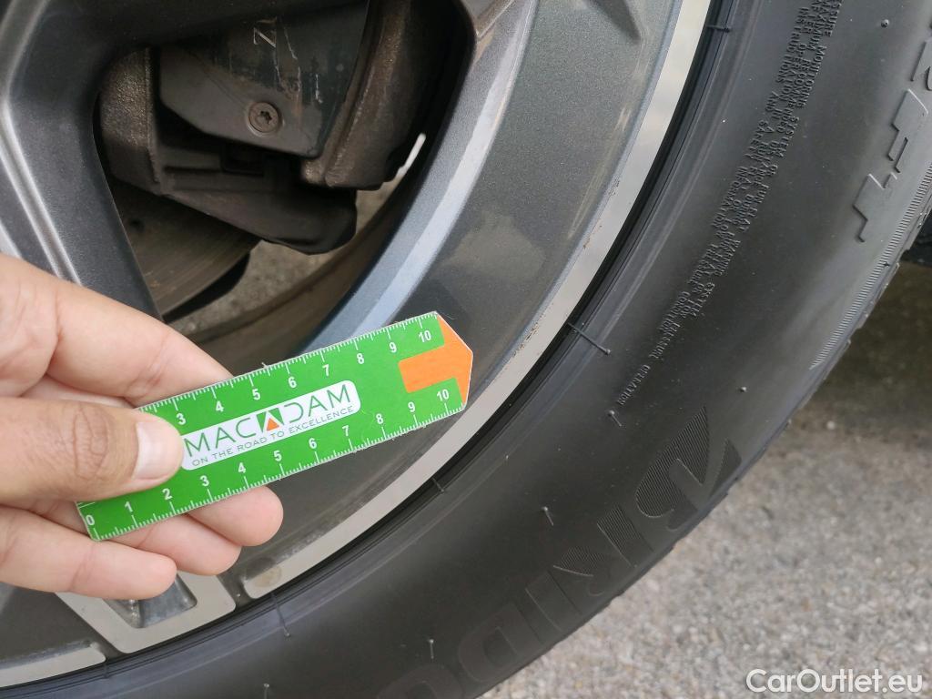  Mercedes  G-Klasee MERCEDES-BENZ GLE / 2018 / 5P / todoterreno GLE 350 d 4MATIC #8