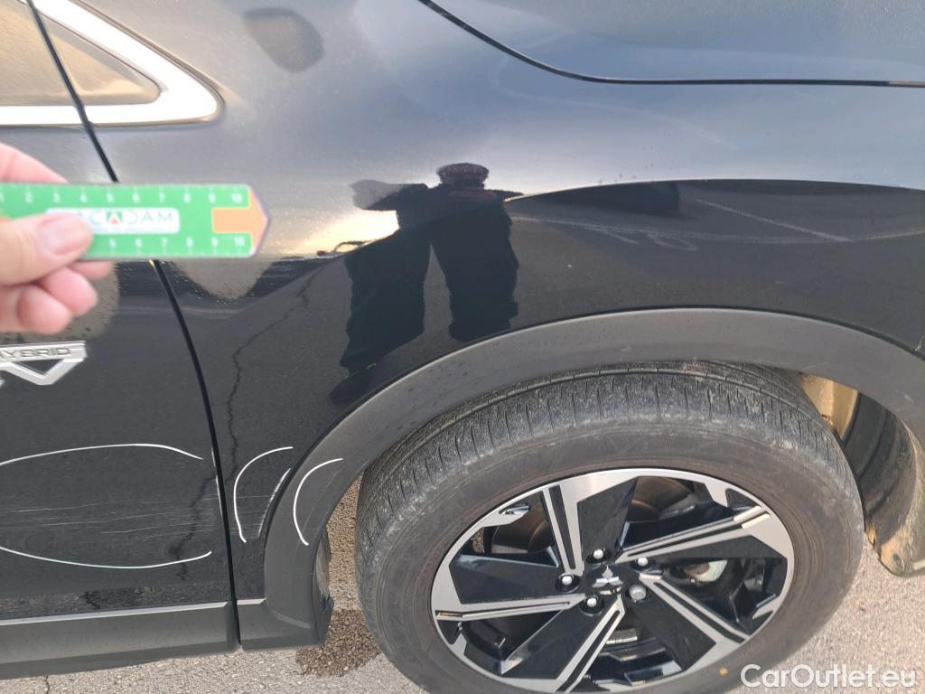  Mitsubishi  Eclipse MITSUBISHI  Cross / 2021 / 5P / todoterreno 2.4 PHEV Kaiteki Auto 4WD #6