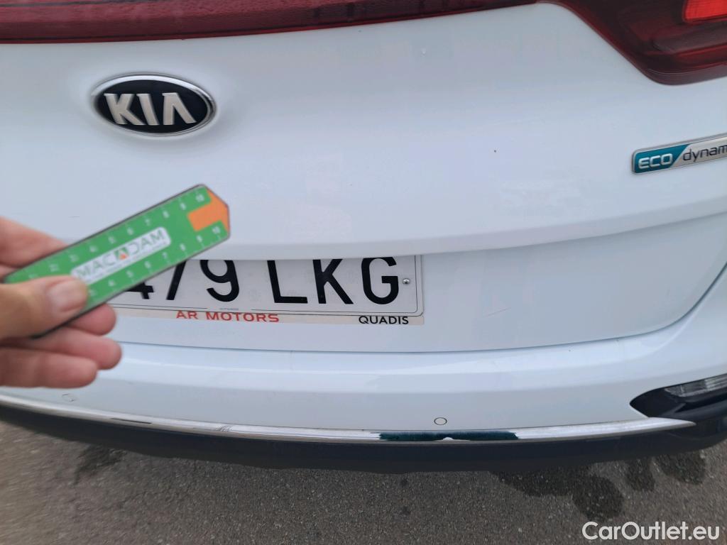  KIA  Sportage KIA  / 2018 / 5P / todoterreno 1.6 MHEV Business 85kW (115CV) 4x2 #47