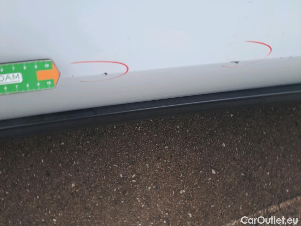  KIA  Sportage KIA  / 2018 / 5P / todoterreno 1.6 MHEV Business 85kW (115CV) 4x2 #16