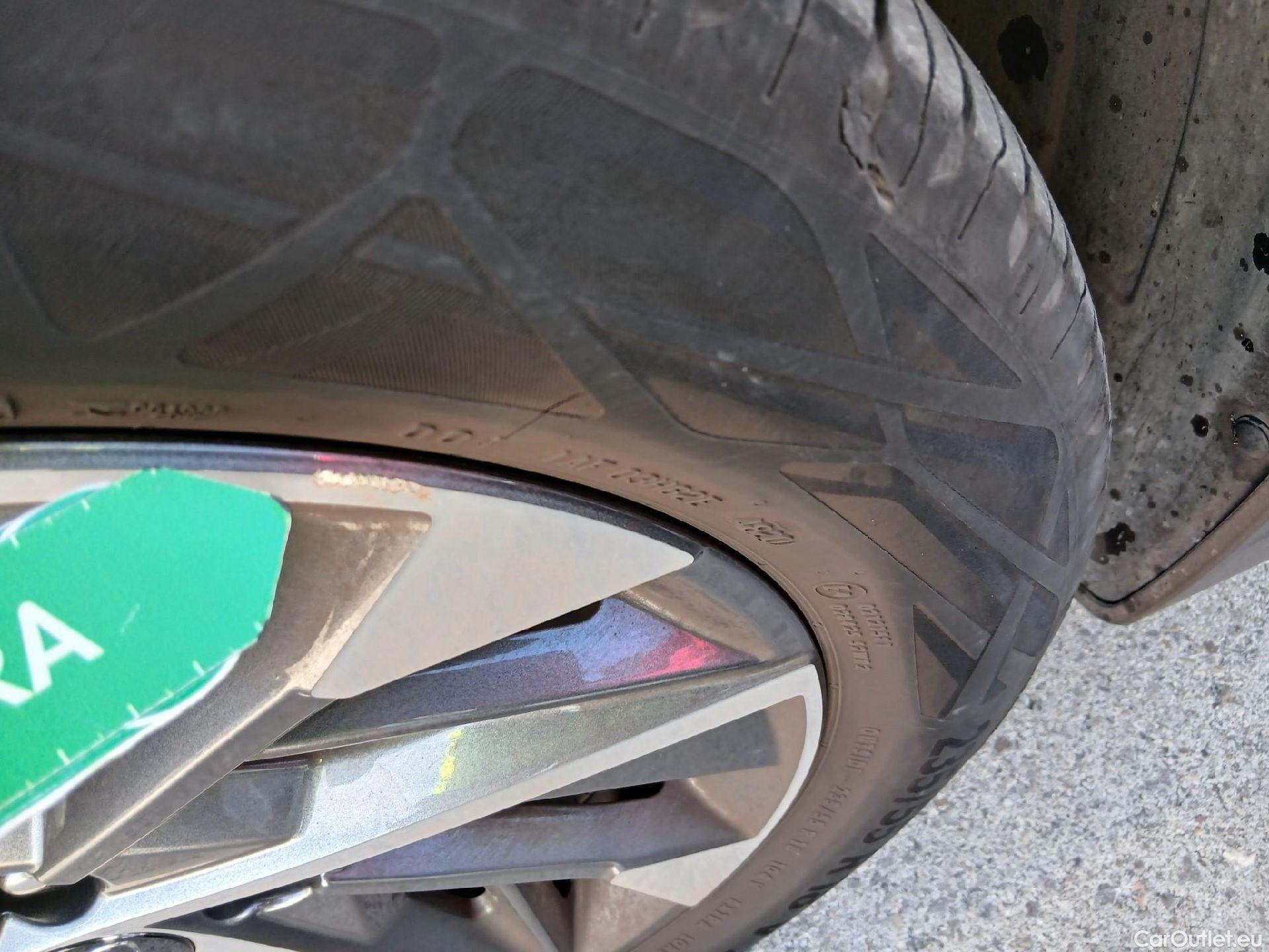  Hyundai  Tucson HYUNDAI  / 2020 / 5P / todoterreno 1.6 TGDI 110kW (150CV) 48V Tecno 2C #5