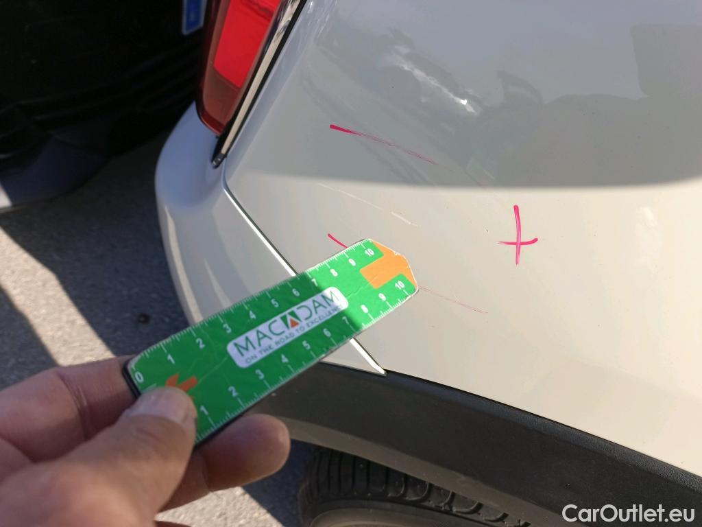  Mini  Cooper MINI MINI / 2014 / 5P / berlina con portón ONE 5 PUERTAS (CX) #8