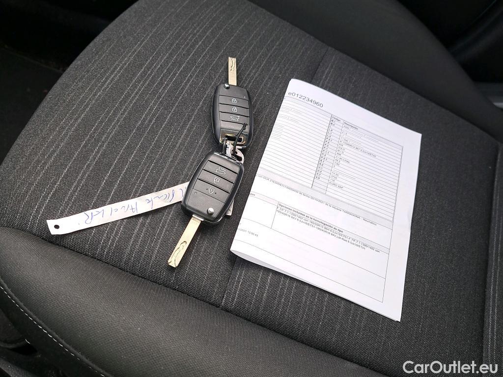  KIA  Picanto KIA  / 2020 / 5P / berlina con portón 1.0 DPi 49kW (67CV) Concept #10