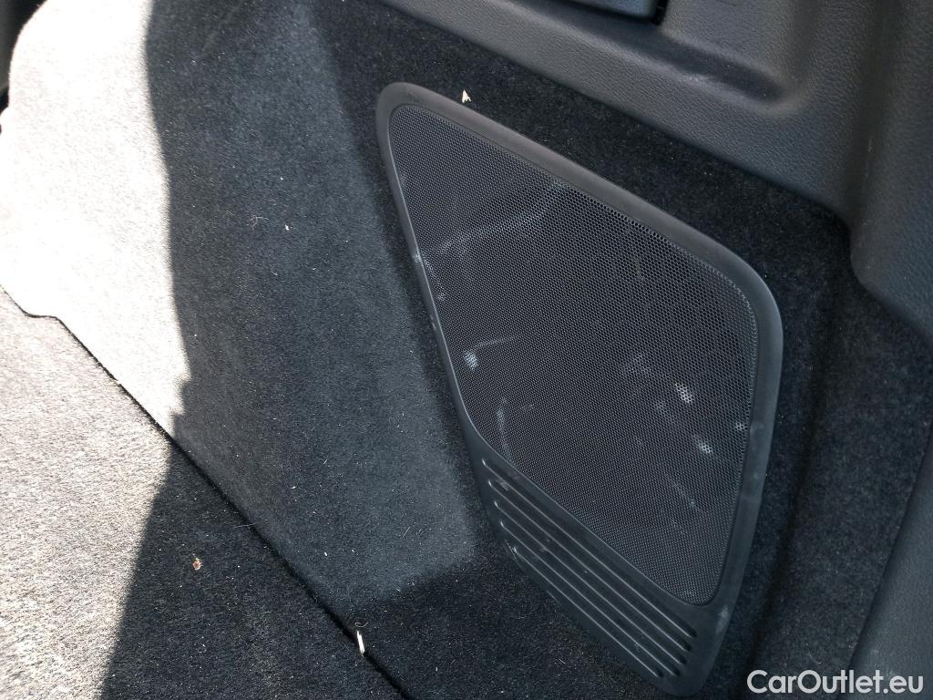  Honda  CR-V HONDA  / 2018 / 5P / todoterreno 2.0 i-MMD 4x2 ELEGANCE NAVI #52