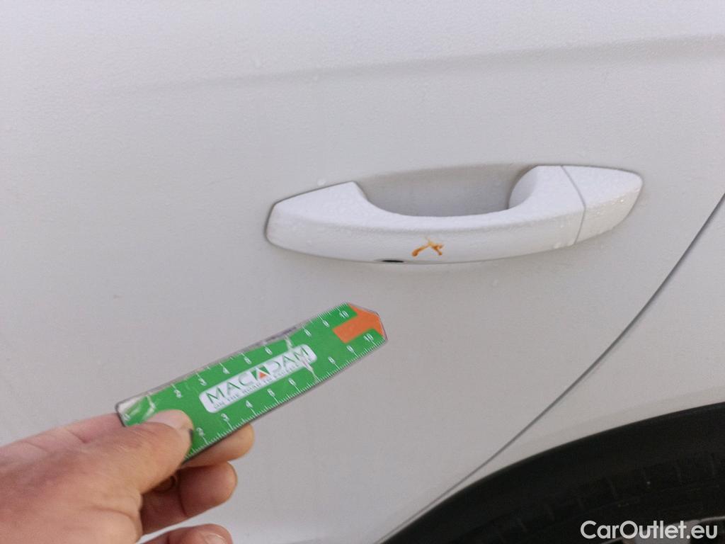  Seat  Arona SEAT  / 2017 / 5P / todoterreno 1.0 TSI 81kW (110CV) Style Plus (AC) #15