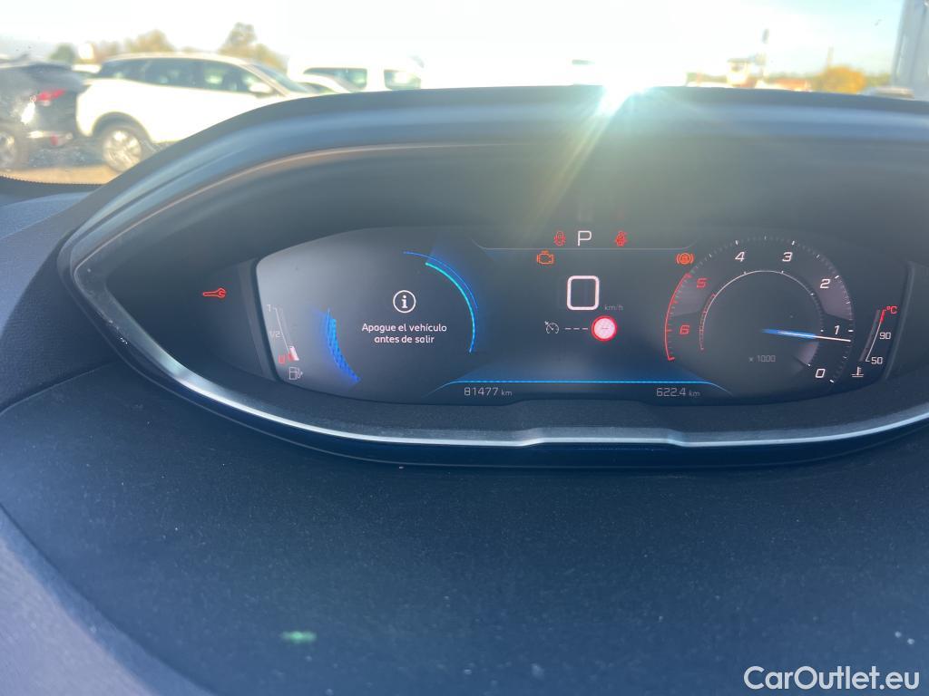  Peugeot  3008  Allure Pack 1.5 HDi 130CV AT8 E6d #29