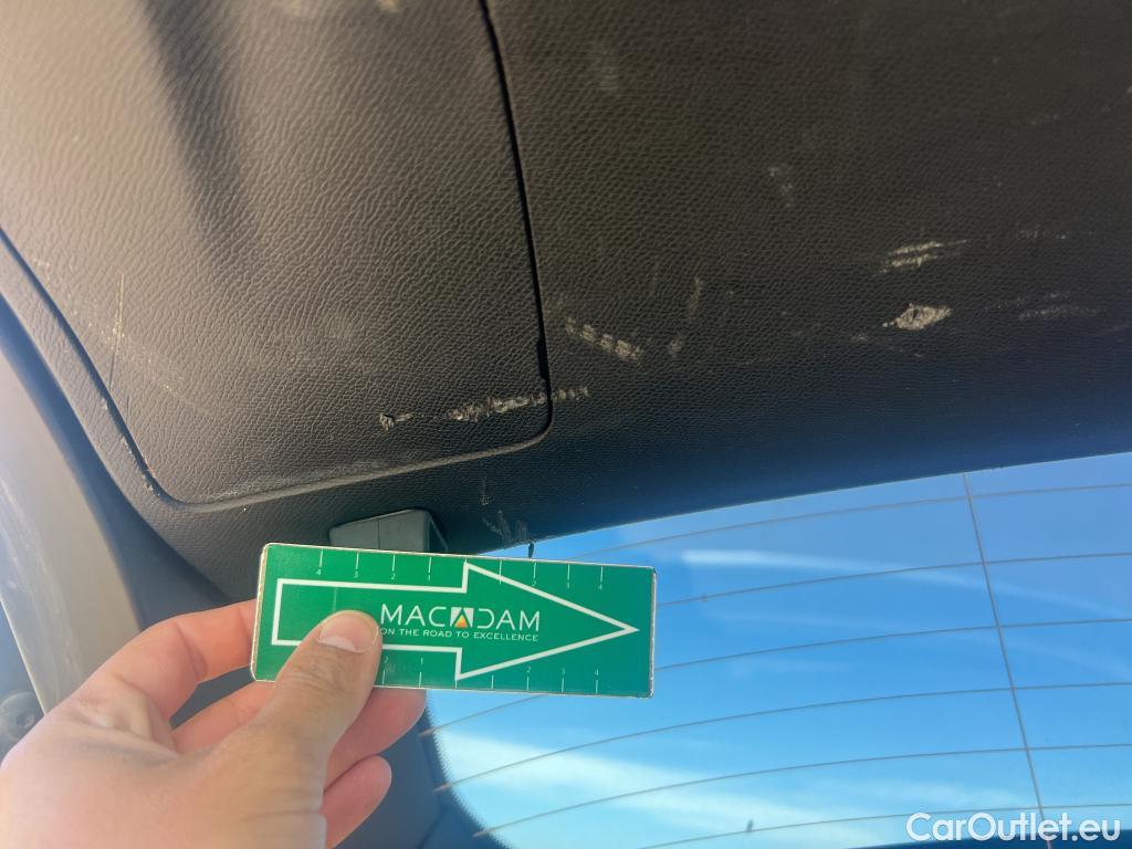  Peugeot  3008  Allure Pack 1.5 HDi 130CV AT8 E6d #19