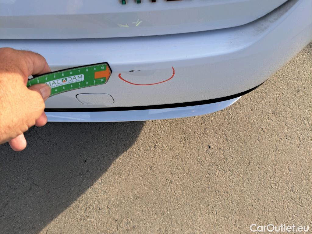  Toyota  Corolla TOYOTA  / 2019 / 5P / familiar 1.8 125H ACTIVE TECH E-CVT TOU SPORT #14