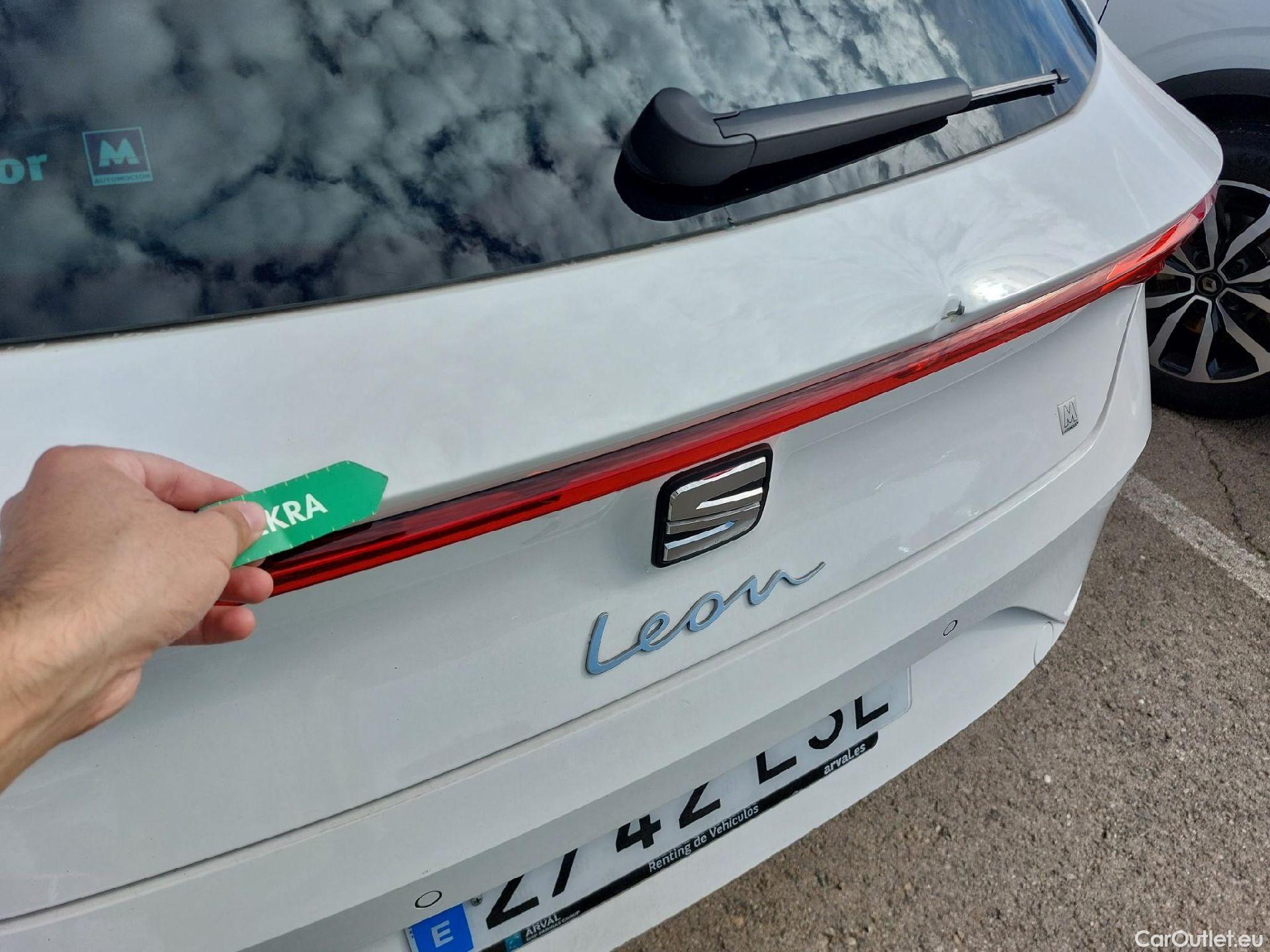  Land Rover  Discovery SEAT Nuevo León / 2020 / 5P / berlina con portón 2.0 TDI 85kW S&S Style Go (AC3) #17