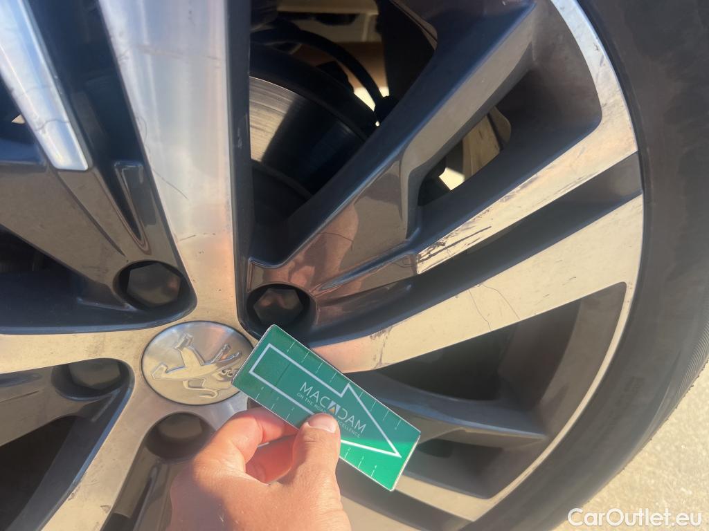  Peugeot  3008  Allure Pack 1.5 HDi 130CV AT8 E6d #8