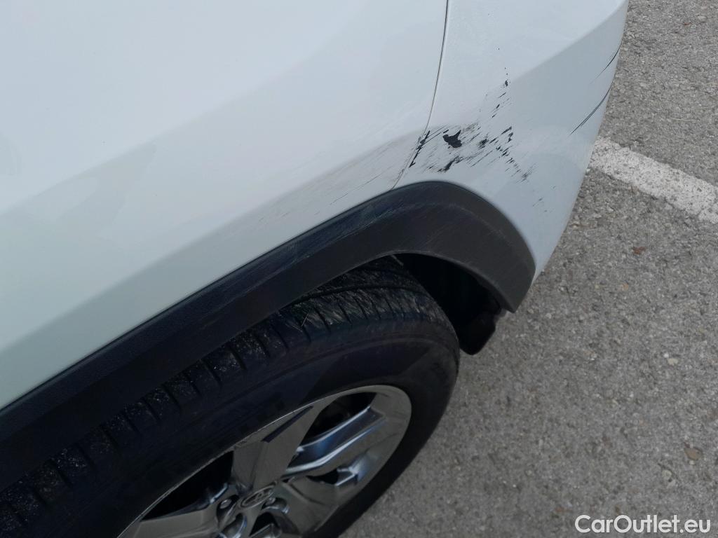  Toyota  RAV4 TOYOTA  / 2018 / 5P / todoterreno 2.5l 220H Advance 4WD #45