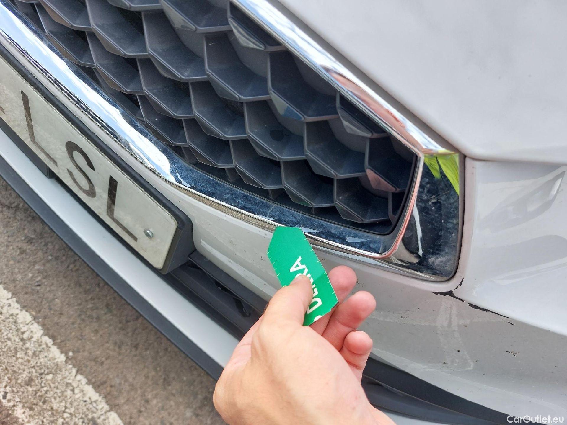  Land Rover  Discovery SEAT Nuevo León / 2020 / 5P / berlina con portón 2.0 TDI 85kW S&S Style Go (AC3) #4