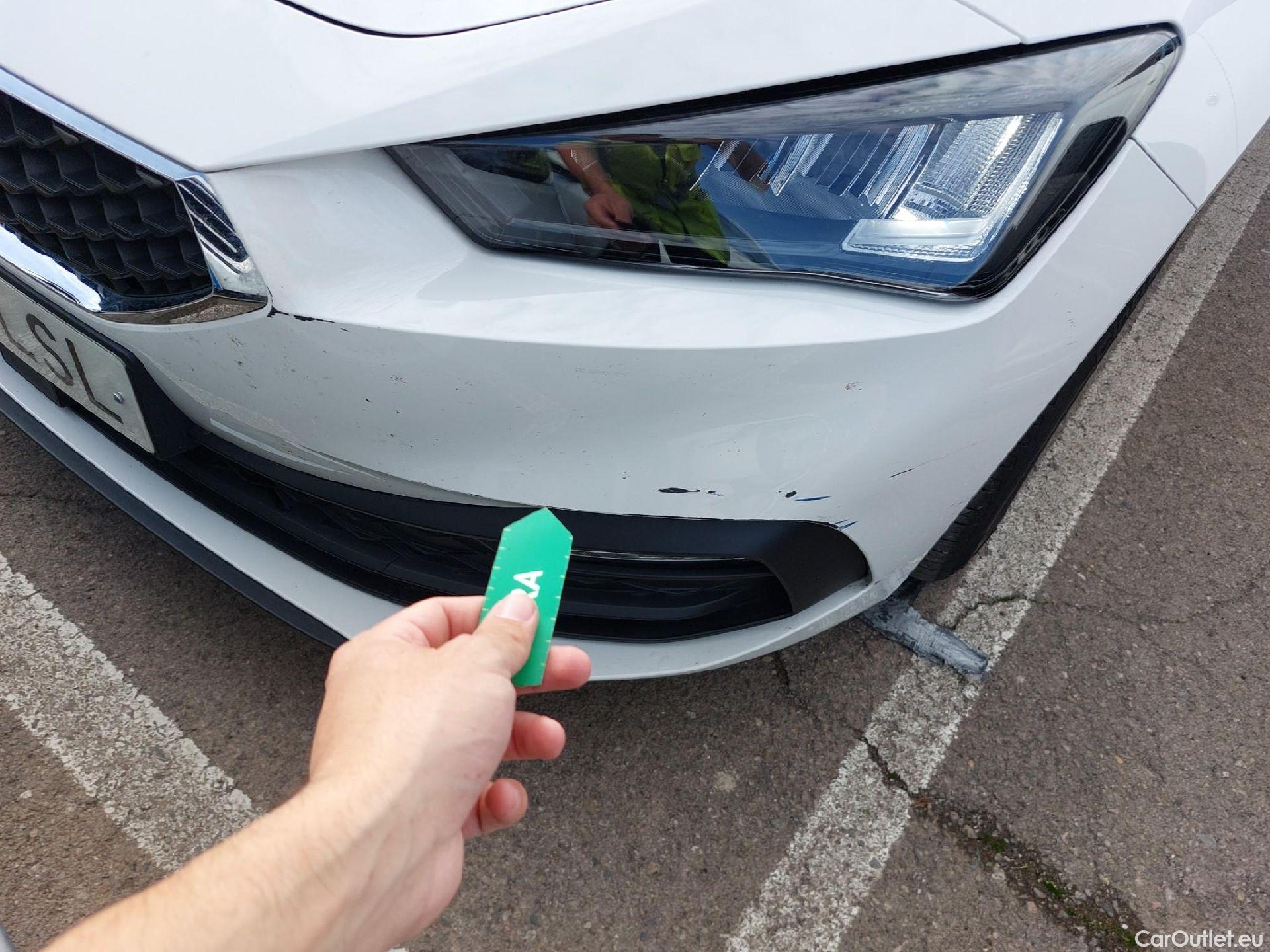  Land Rover  Discovery SEAT Nuevo León / 2020 / 5P / berlina con portón 2.0 TDI 85kW S&S Style Go (AC3) #2