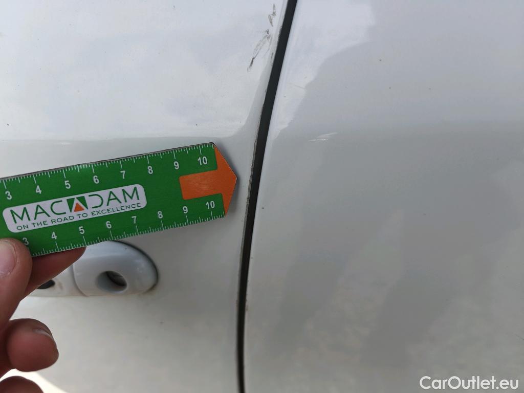  Renault  Megane RENAULT MÉGANE 5p 3G berlina con portón Bose Energy dCi 130 S&S Euro 6 #20