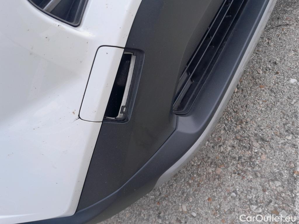  Toyota  RAV4 TOYOTA  / 2018 / 5P / todoterreno 2.5l 220H Advance 4WD #8