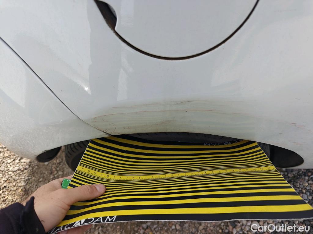  Renault  Megane RENAULT MÉGANE 5p 3G berlina con portón Bose Energy dCi 130 S&S Euro 6 #6