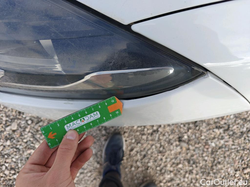  Renault  Megane RENAULT MÉGANE 5p 3G berlina con portón Bose Energy dCi 130 S&S Euro 6 #38