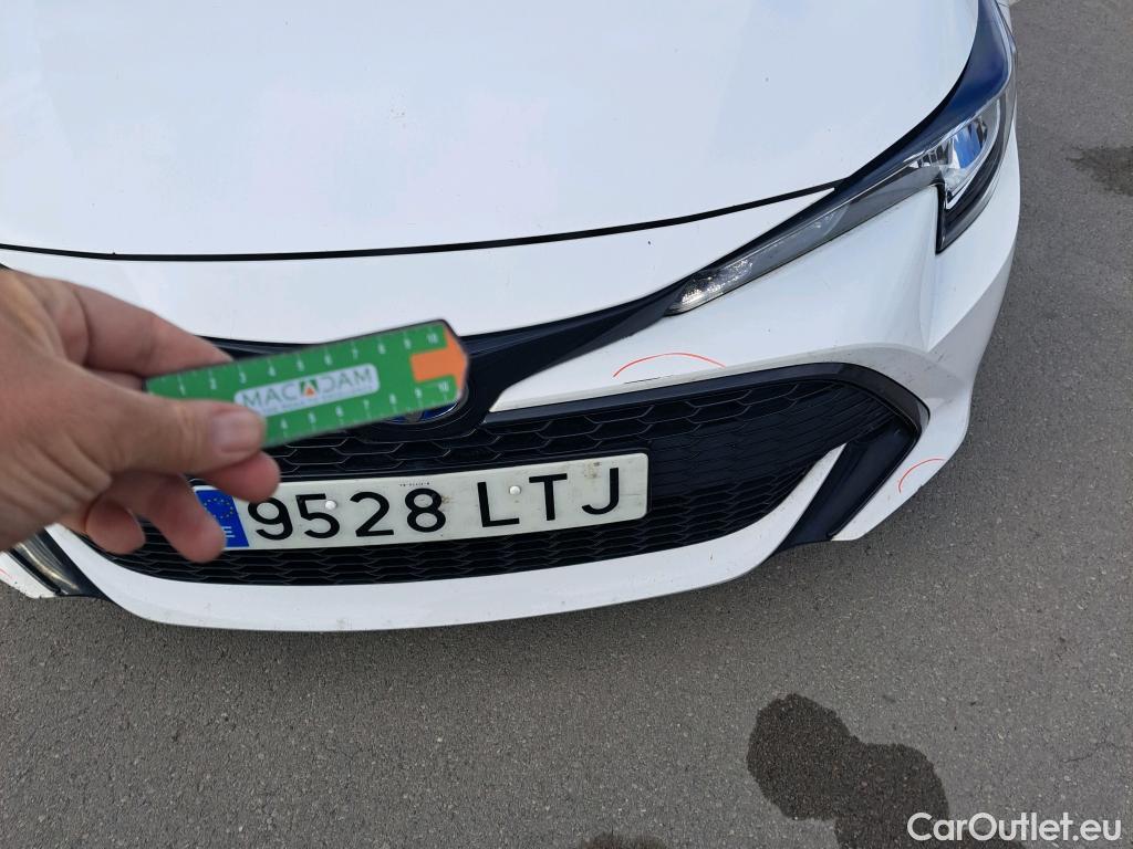  Toyota  Corolla TOYOTA  / 2019 / 5P / familiar 1.8 125H ACTIVE TECH E-CVT TOU SPORT #8