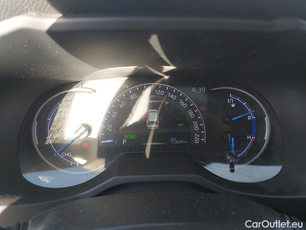  Toyota  RAV4 TOYOTA  / 2018 / 5P / todoterreno 2.5l 220H Style 4WD #8