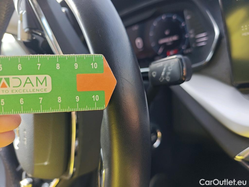  Skoda  Octavia SKODA  / 2020 / 5P / familiar Combi 2.0 TDI 110kW (150CV) DSG Style #6