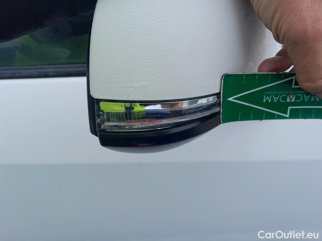  Toyota  RAV4 TOYOTA  / 2018 / 5P / todoterreno 2.5l 220H Advance 4WD #28