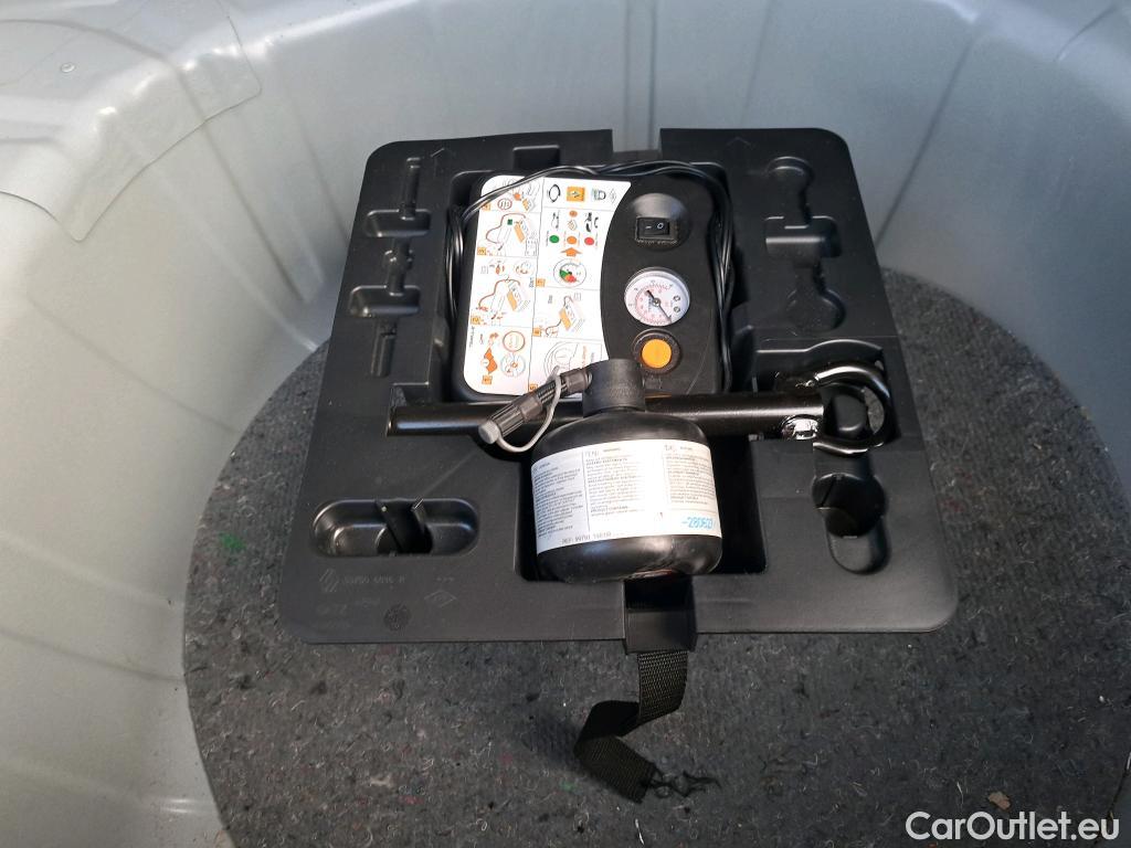  Renault  Captur RENAULT  / 2019 / 5P / todoterreno Intens TCe 90 (AC) #7