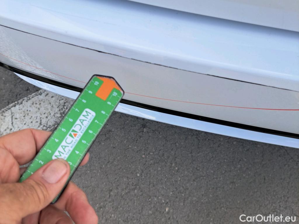  Toyota  Corolla TOYOTA  / 2019 / 5P / familiar 1.8 125H ACTIVE TECH E-CVT TOU SPORT #13