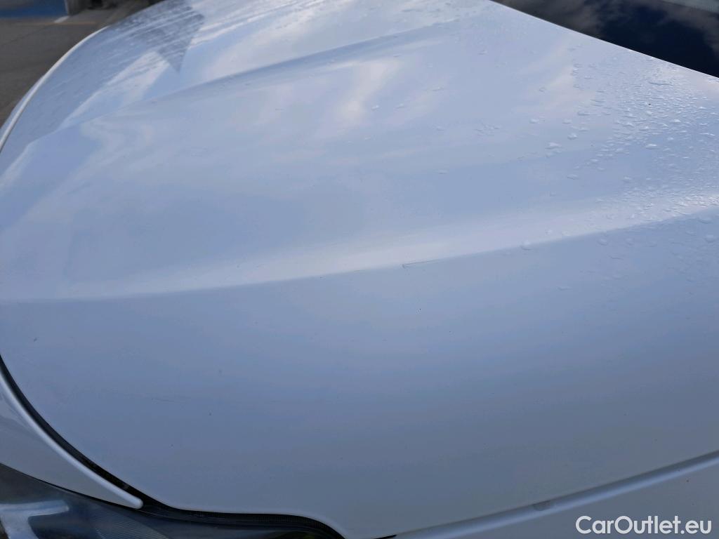  Citroen  Berlingo CITROEN  / 2018 / 4P / combi Talla M BlueHDi 100 S&S LIVE (AC) #26