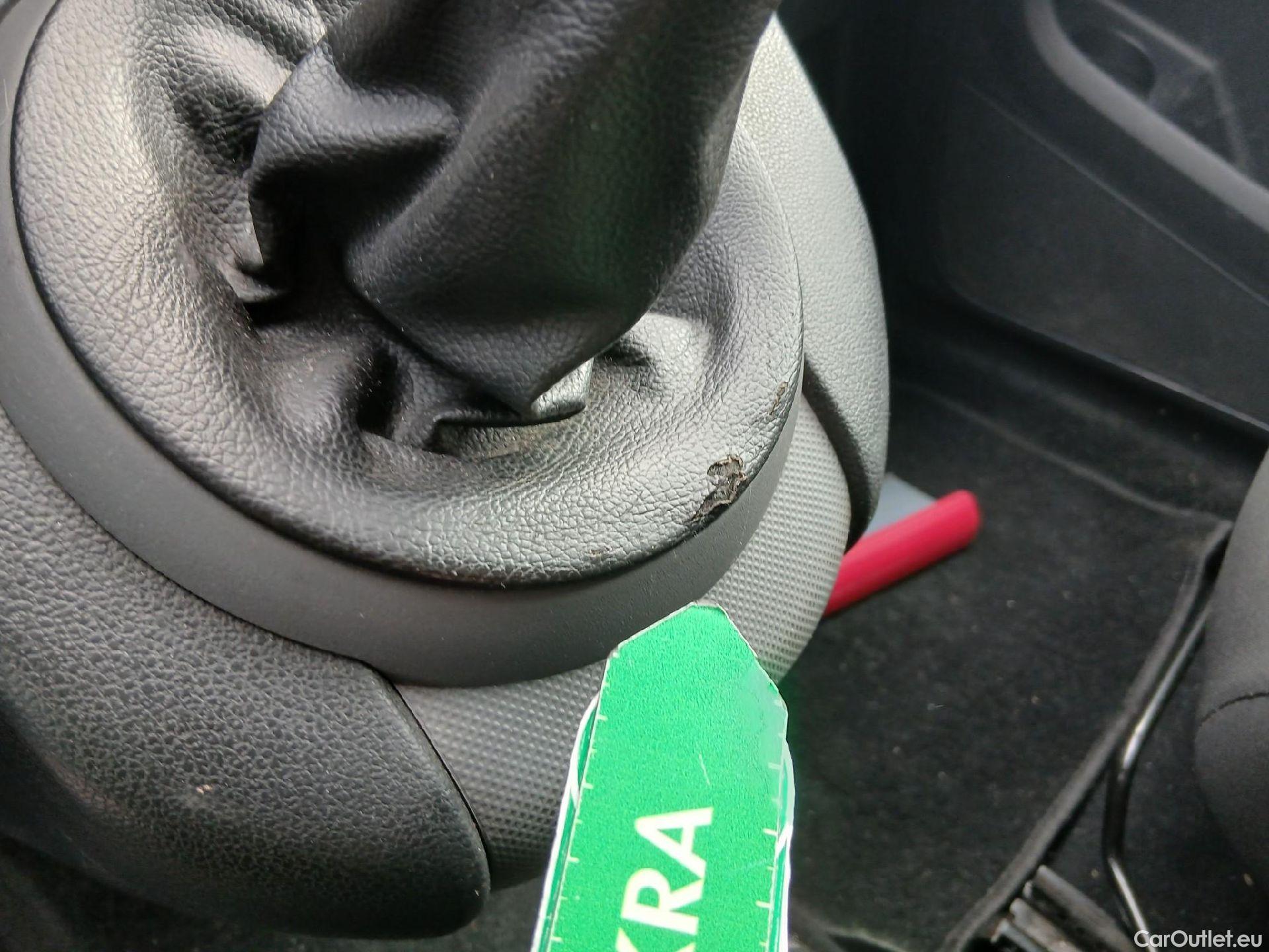  Citroen  Berlingo CITROEN  / 2015 / 3P / furgón derivado de turismo BlueHDi 74KW (100CV) #1