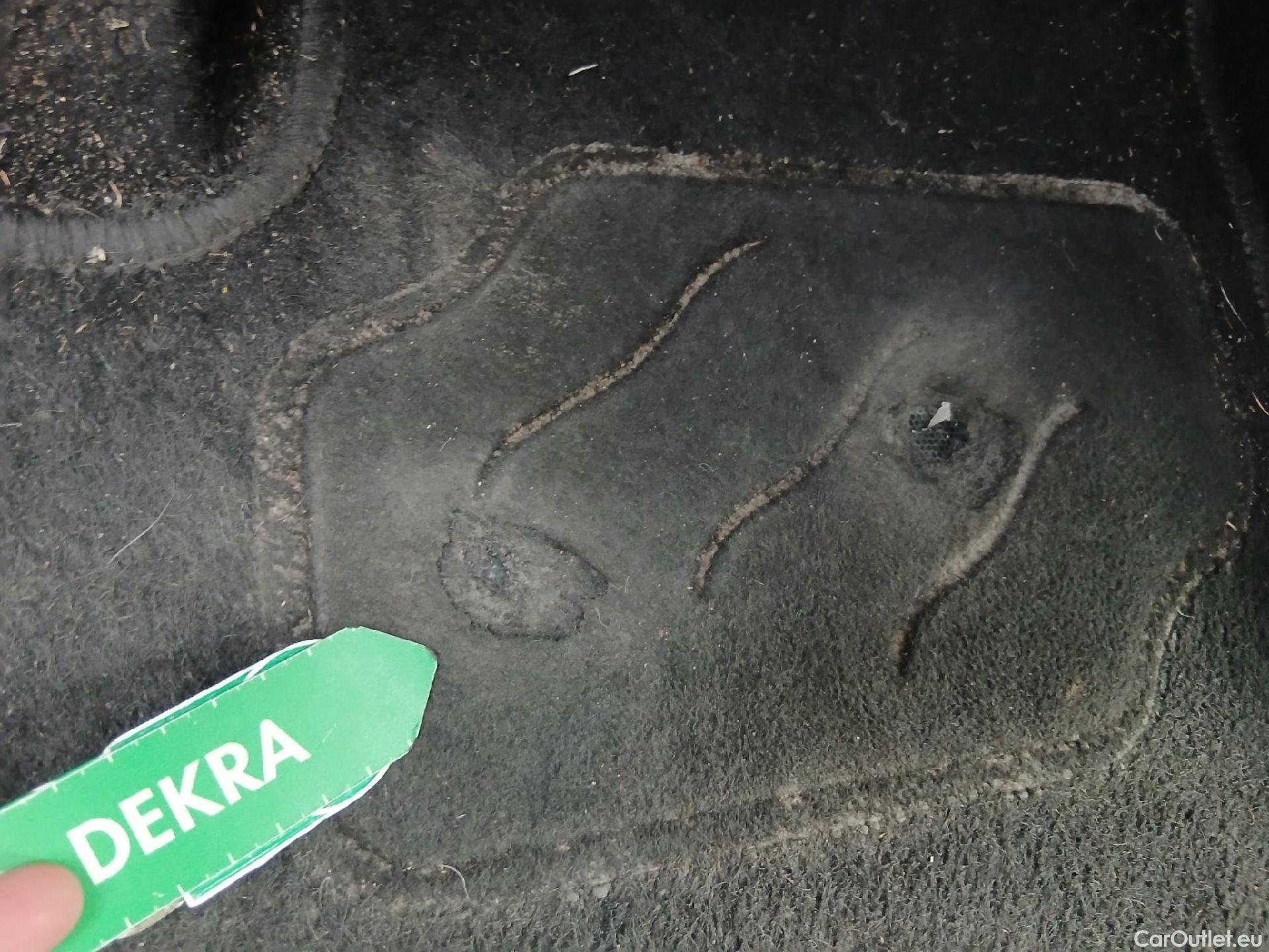  Citroen  Berlingo CITROEN  / 2015 / 3P / furgón derivado de turismo BlueHDi 74KW (100CV) #3