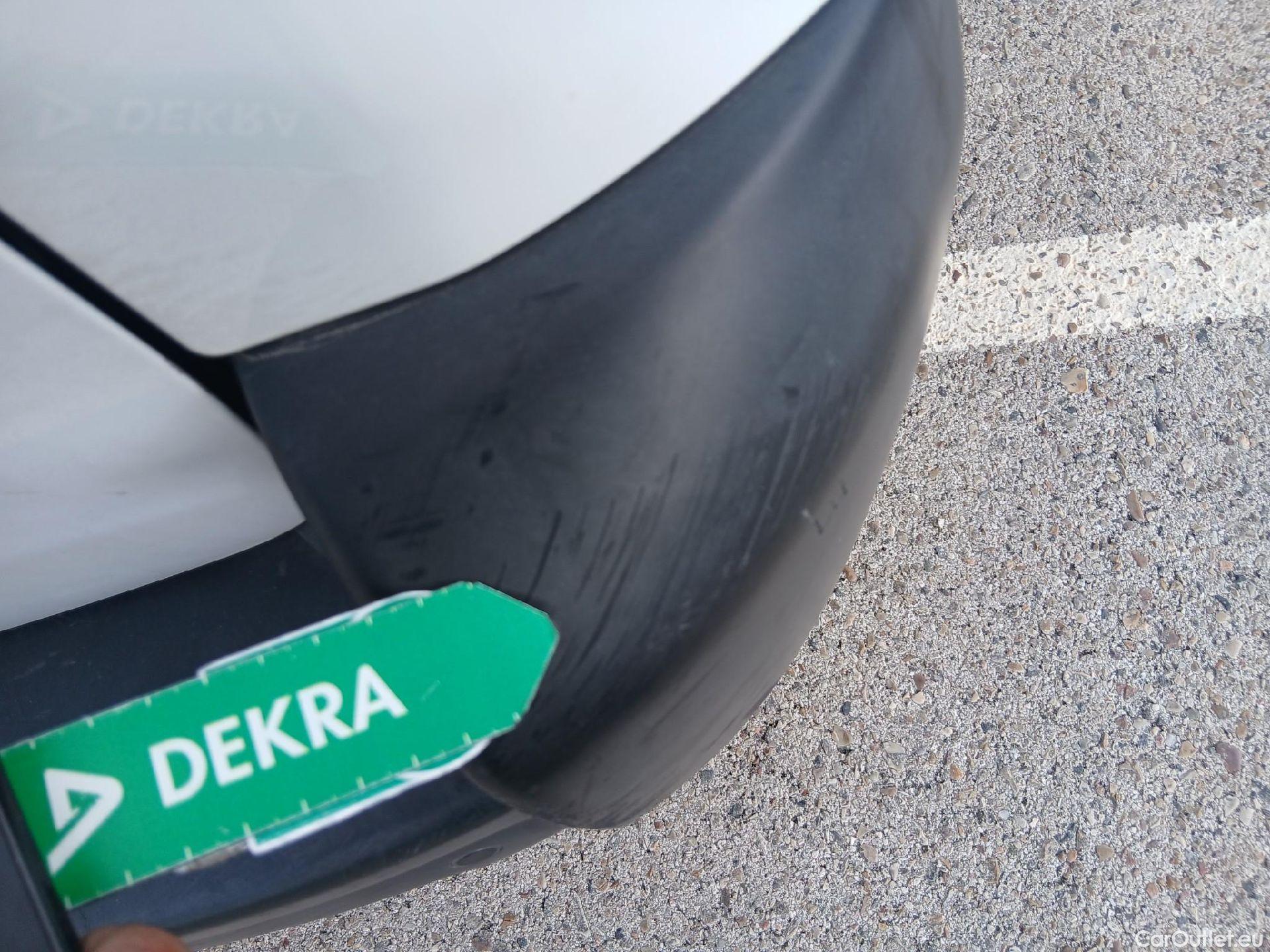  Citroen  Jumpy CITROEN  / 2016 / 4P / combi Combi Talla XL BlueHDi 120 S&S Confort #34