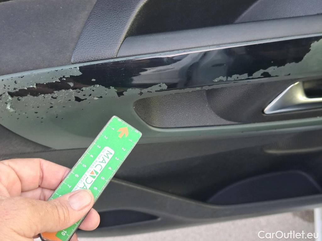  Citroen  Berlingo CITROEN  / 2018 / 5P / combi Talla M BlueHDi 100 S&S FEEL PACK (IND) #58