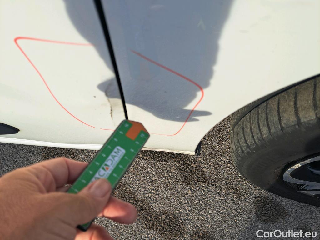  Citroen  Berlingo CITROEN  / 2018 / 5P / combi Talla M BlueHDi 100 S&S FEEL PACK (IND) #13