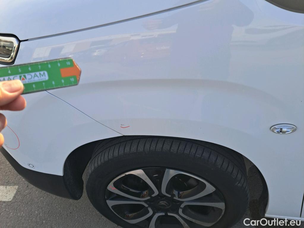  Citroen  Berlingo CITROEN  / 2018 / 5P / combi Talla M BlueHDi 100 S&S FEEL PACK (IND) #61