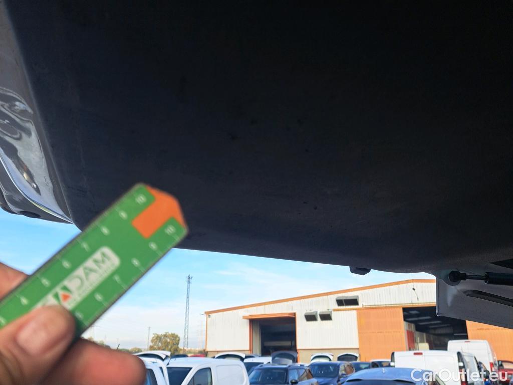  Citroen  Berlingo CITROEN  / 2018 / 5P / combi Talla M BlueHDi 100 S&S FEEL PACK (IND) #48