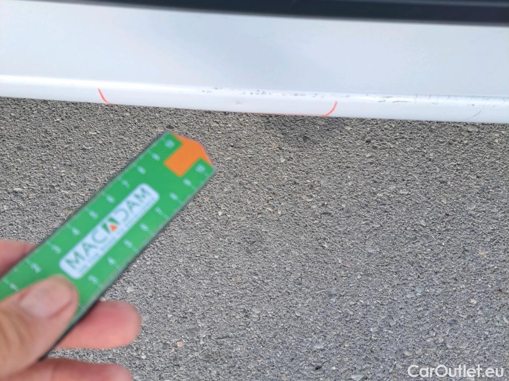  Citroen  Berlingo CITROEN  / 2018 / 5P / combi Talla M BlueHDi 100 S&S FEEL PACK (IND) #19