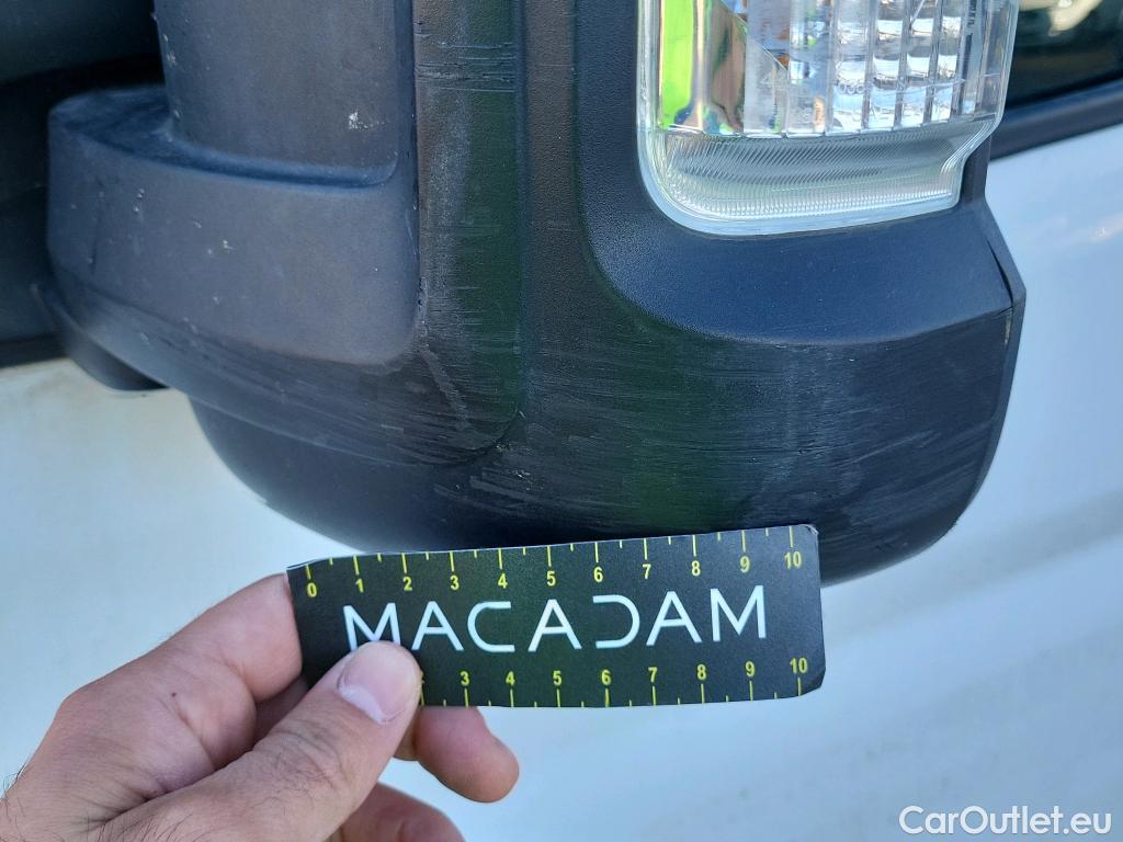  Fiat  Ducato FIAT  / 2014 / 4P / furgón 35 2.3 Multijet Furgón Largo Alto 96kW #82