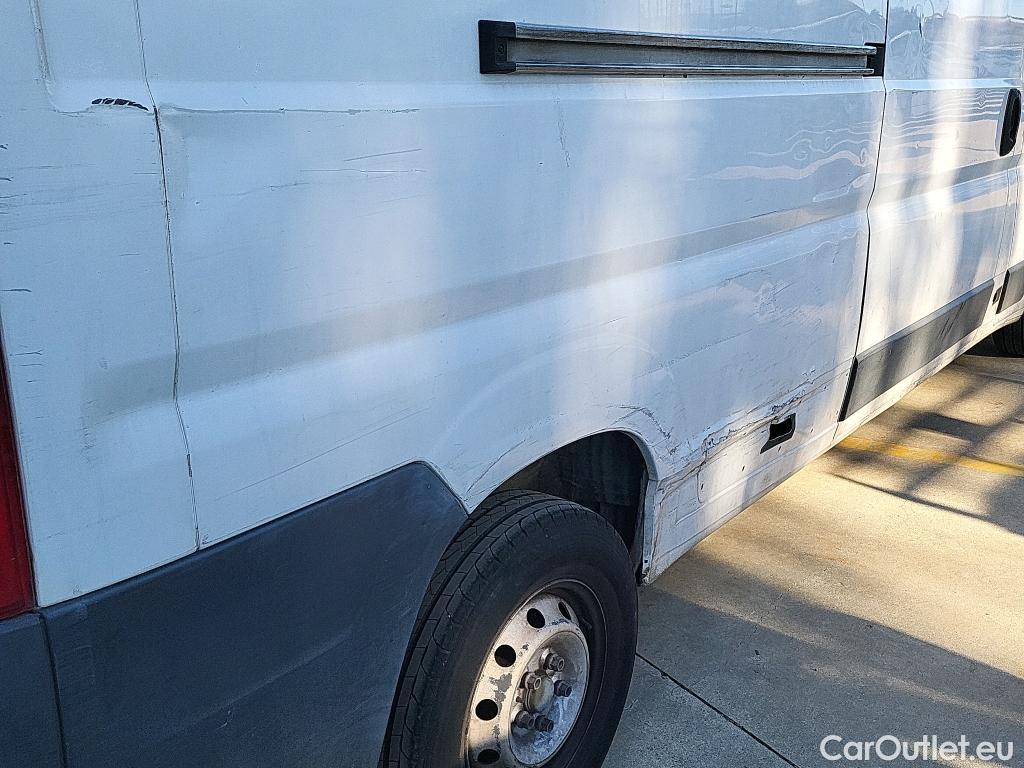  Fiat  Ducato FIAT  / 2014 / 4P / furgón 35 2.3 Multijet Furgón Largo Alto 96kW #9