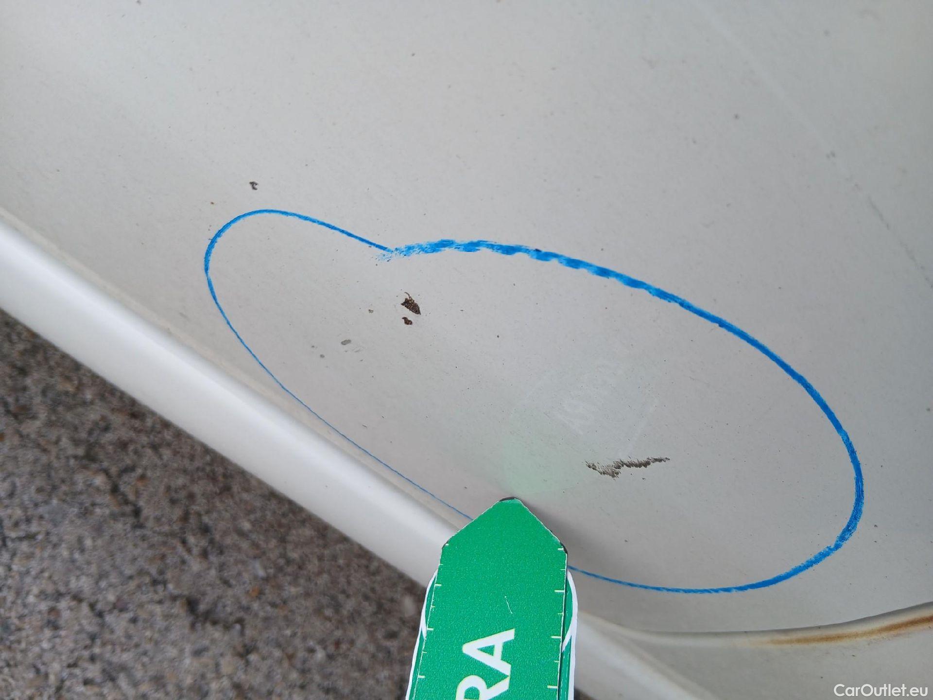  Citroen  Berlingo CITROEN  / 2015 / 3P / furgón derivado de turismo BlueHDi 74KW (100CV) #29