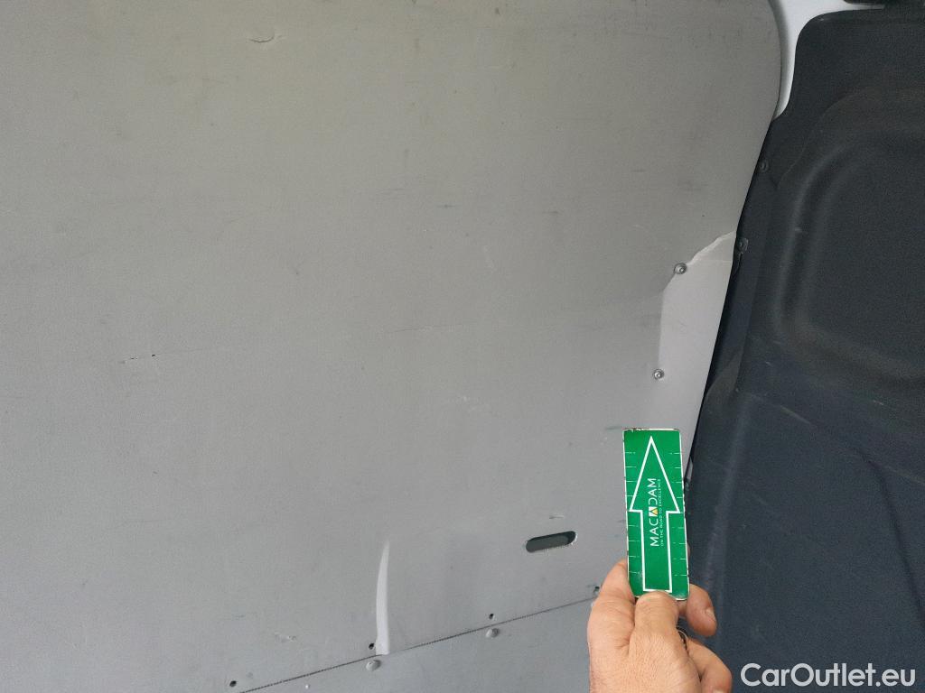  Ford  Transit FORD  / 2013 / 4P / furgón 350 96kW L3H2 Van Trend FWD MHEV #29