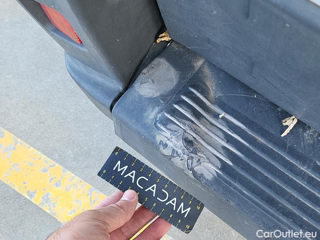  Fiat  Ducato FIAT  / 2014 / 4P / furgón 35 2.3 Multijet Furgón Largo Alto 96kW #31