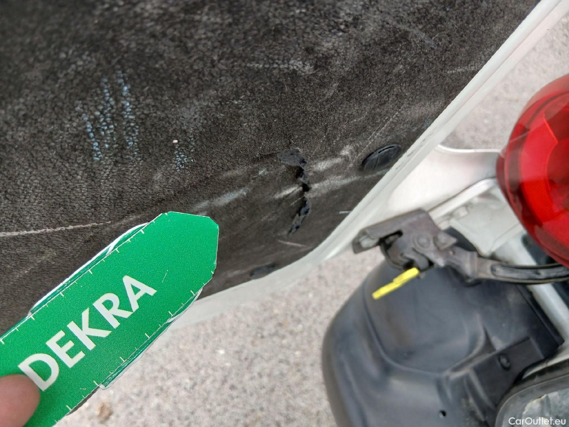  Citroen  Berlingo CITROEN  / 2015 / 3P / furgón derivado de turismo BlueHDi 74KW (100CV) #8