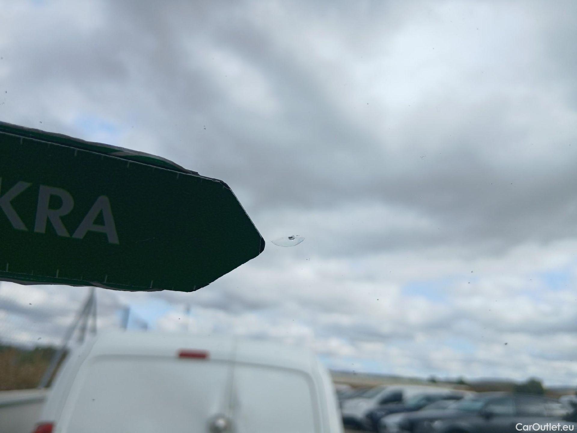  Citroen  Jumpy CITROEN  / 2016 / 4P / combi Combi Talla XL BlueHDi 120 S&S Confort #14