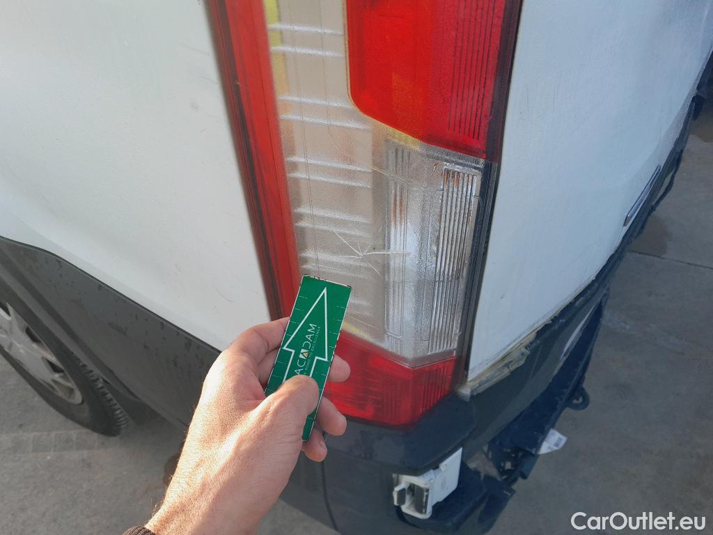  Ford  Transit FORD  / 2013 / 4P / furgón 350 96kW L3H2 Van Trend FWD MHEV #26