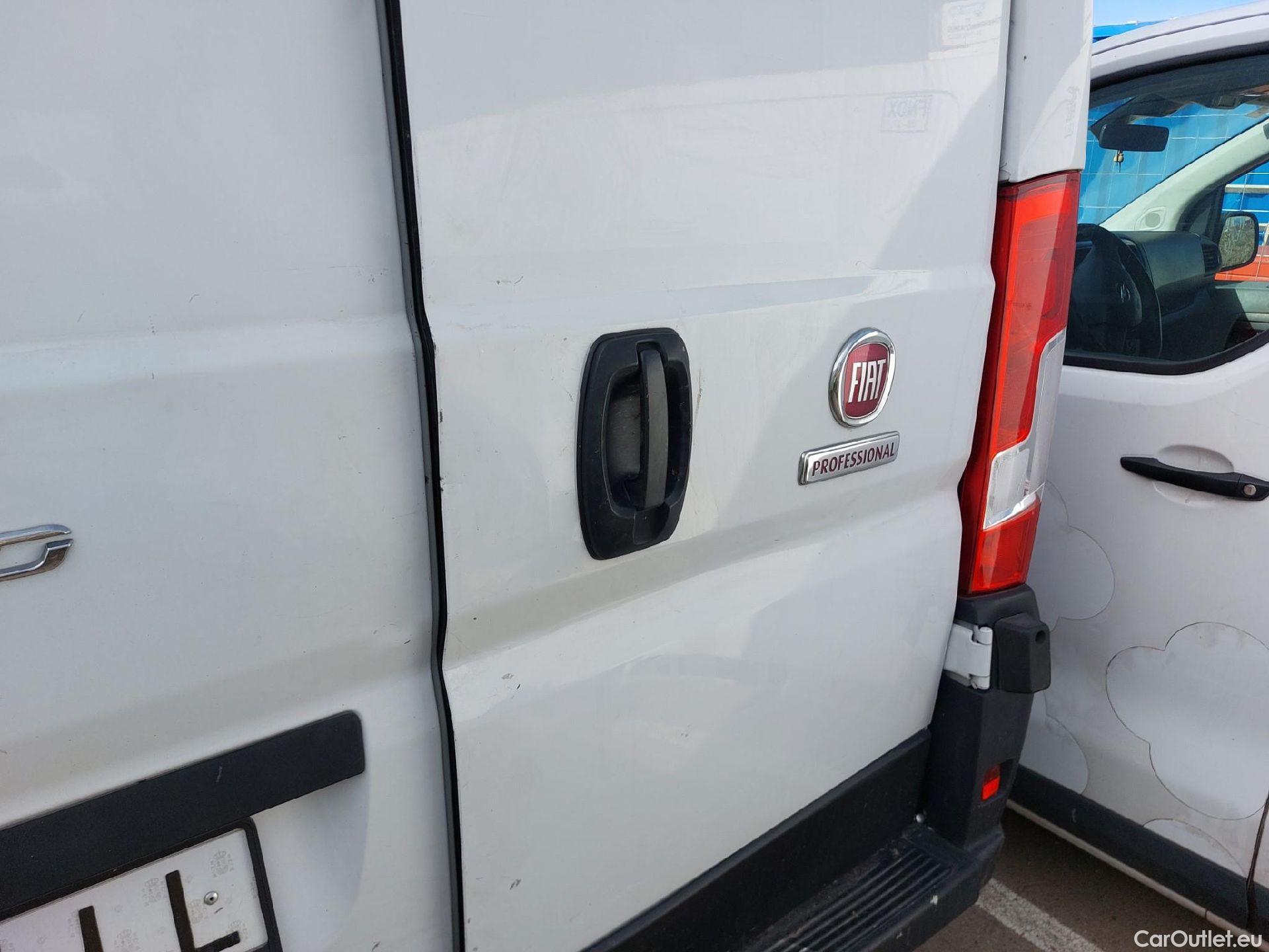  Fiat  Ducato FIAT  / 2014 / 4P / furgón 35 L3 H2 2.3 1 (103 kW) Euro 6d-temp #31