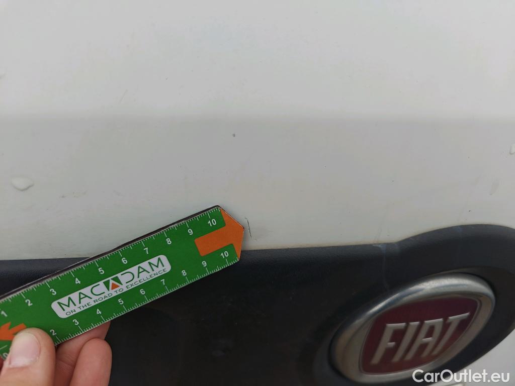  Fiat  Doblo FIAT Doblò Cargo/2015/4P/furgón derivado de turismo Cargo Maxi SX 1.6 Mjet 78kW (105CV) #41